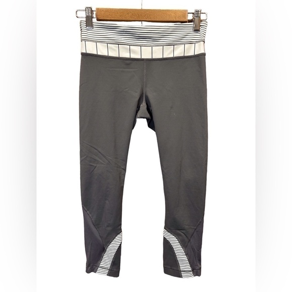 Lululemon Run:Inspire Crop ll Soot Light/Hyper Angel Stripe Leggings Size-6 EUC - Picture 4 of 9